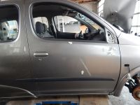 Tr vorne rechts EFH 5-Trer Fensterheber Facelift<br>TOYOTA YARIS VERSO (NCP2_) 1.3