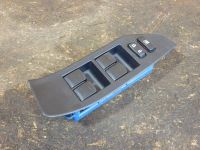 Schalter Fensterheber vorne links 4-Fach<br>TOYOTA VERSO (_AUR2_, _ZGR2_) 1.6 D-4D