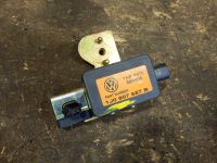 Sensor Querbeschleunigung Drehratsensor ESP Typ B<br>VW GOLF IV (1J1) 1.6 16V