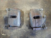Bremss�ttel Satz vorne Bremssattel links rechts 57mm<br>VW PASSAT VARIANT (3G5, B8) 2.0 TDI