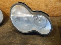 Hauptscheinwerfer rechts Halogen Vorfacelift<br>MERCEDES-BENZ C-KLASSE T-MODEL (W203 S203) C 180